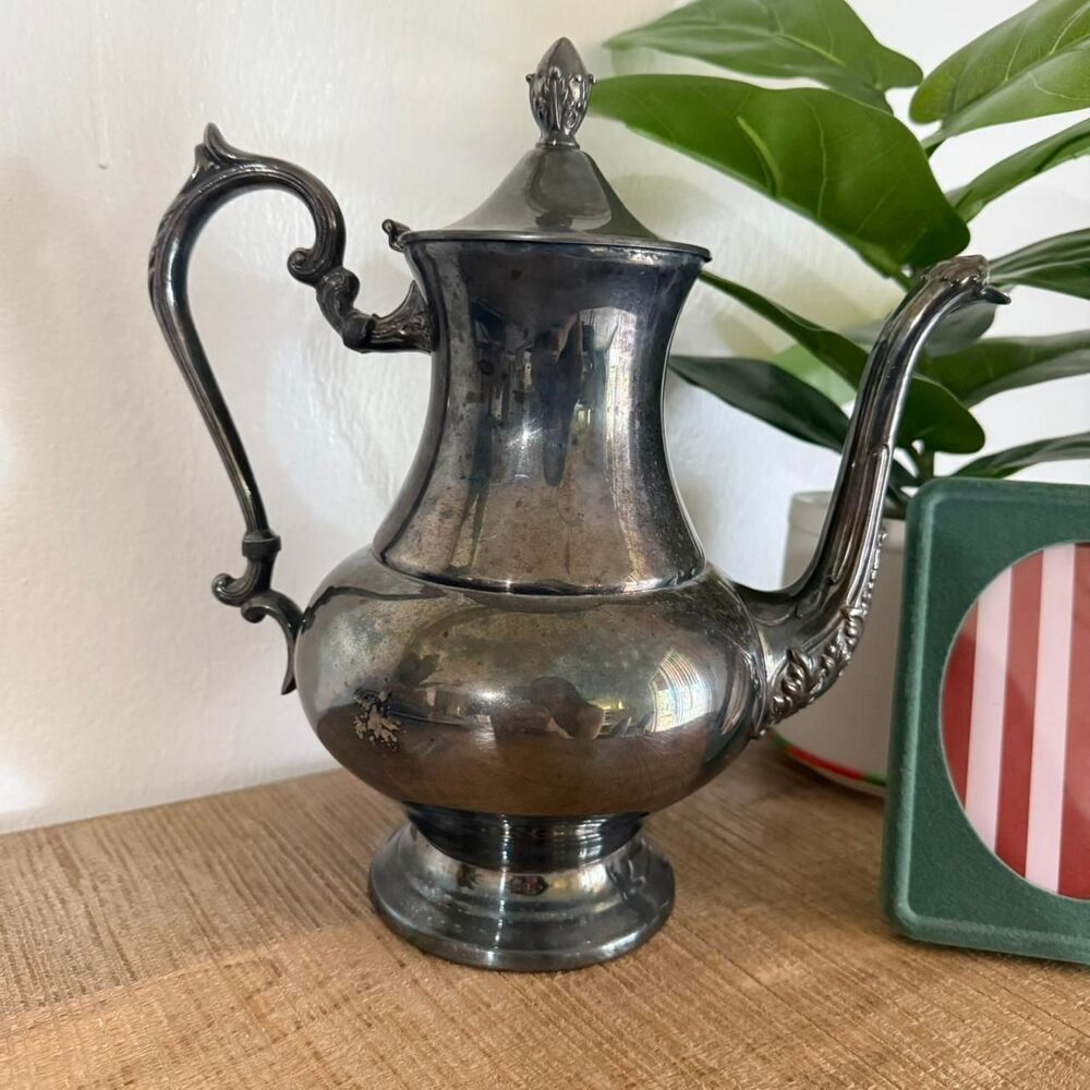 Sheridan Vintage Silver Plate Teapot Ornate Coquillage Coffee Pot Goth Patina